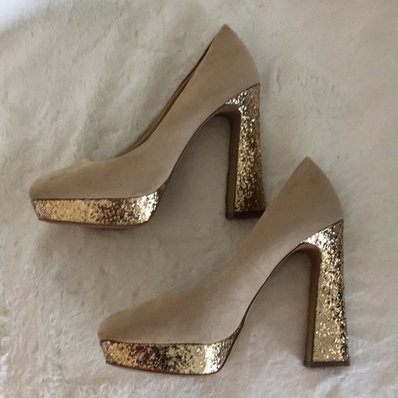 Beige/Gold Platform heels - Picture 4 of 7